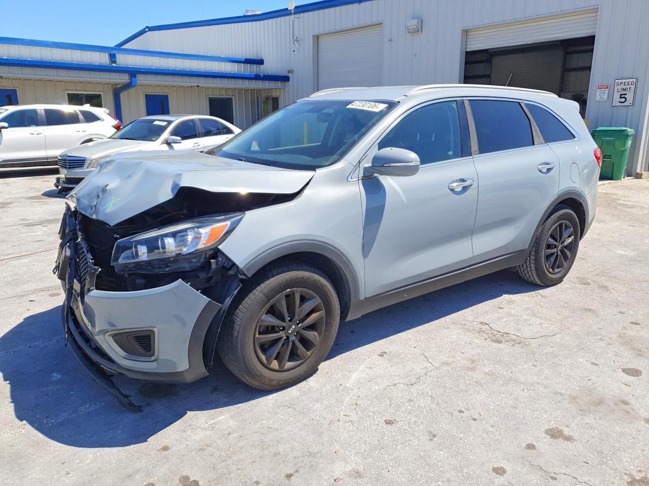 2016 KIA SORENTO