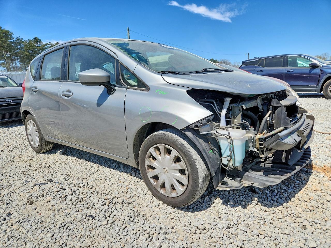 2015 NISSAN Versa Note