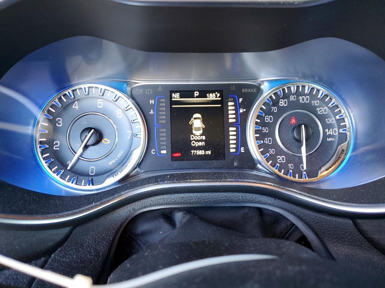 2016 CHRYSLER 200