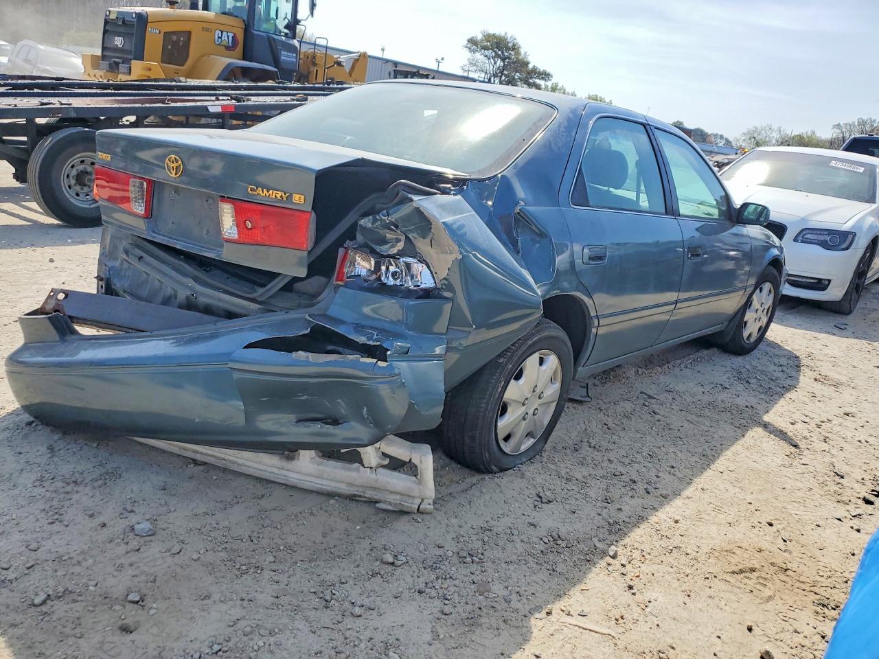 2001 TOYOTA CAMRY