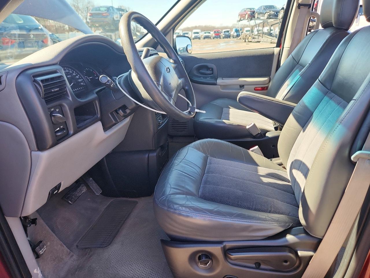 2002 CHEVROLET Venture