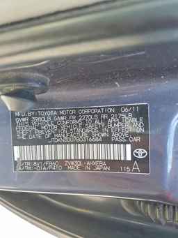 2011 TOYOTA PRIUS