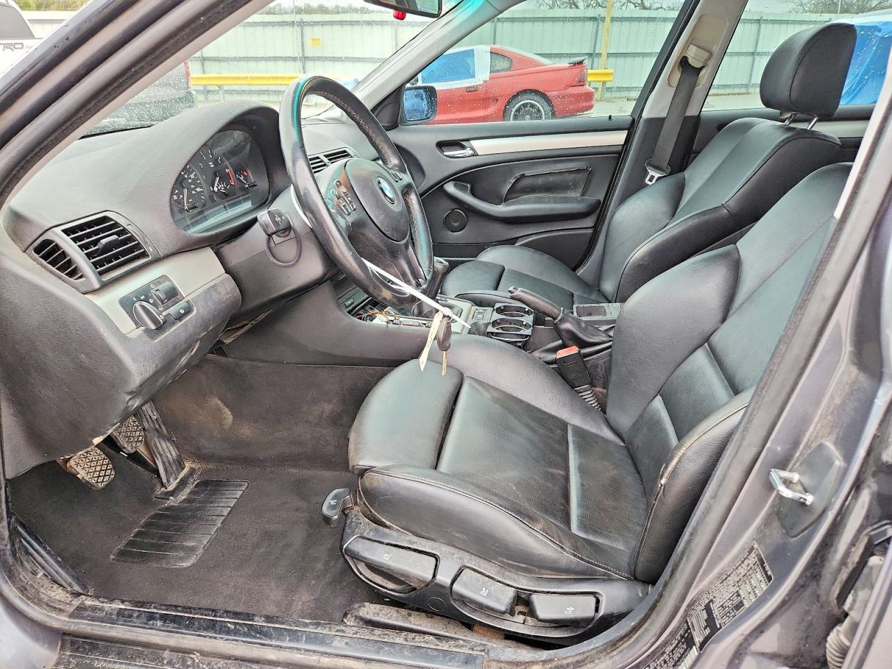 2002 BMW 3 SERIES