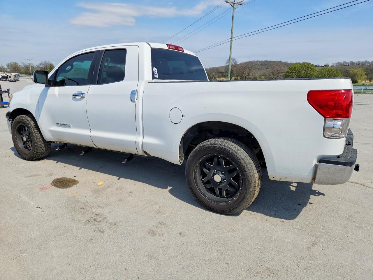 2008 TOYOTA TUNDRA