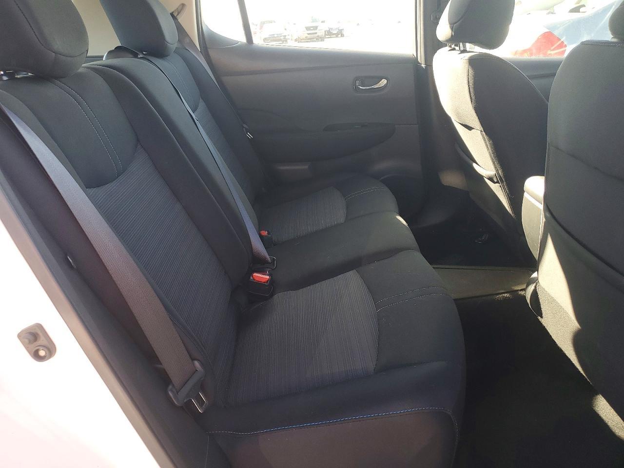 2019 NISSAN LEAF