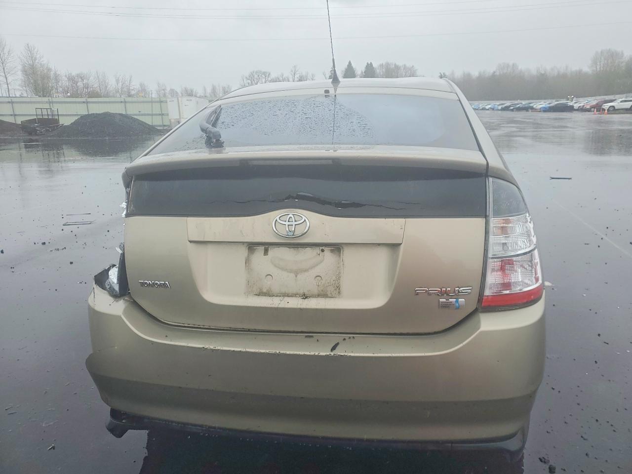 2004 TOYOTA PRIUS