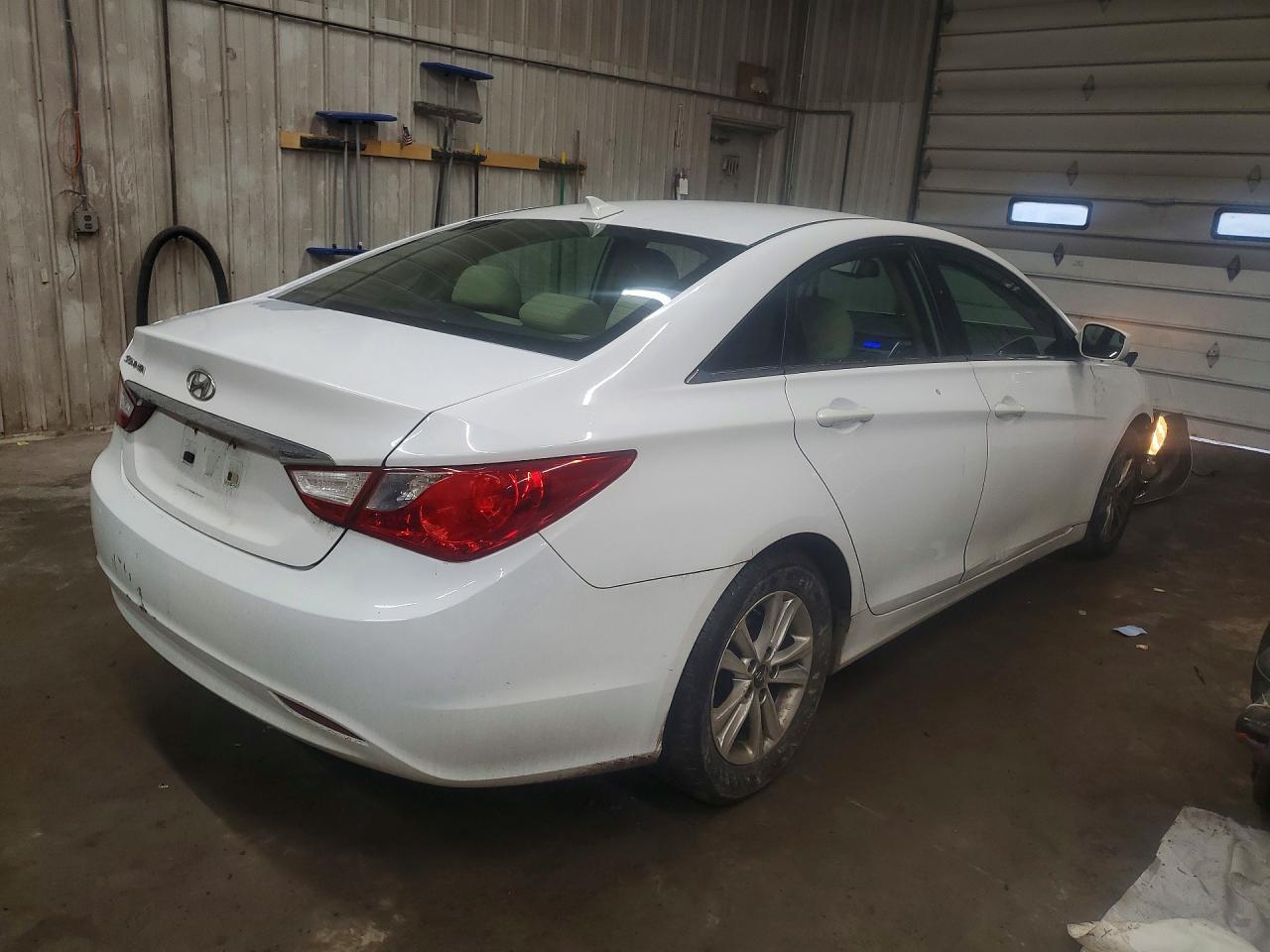 2013 HYUNDAI SONATA
