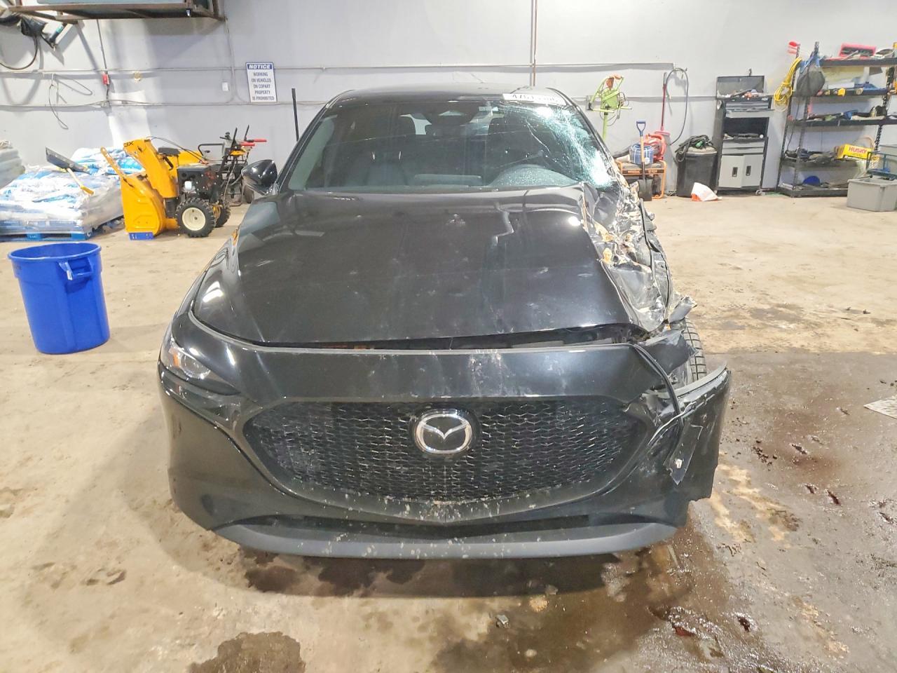 2025 MAZDA 3