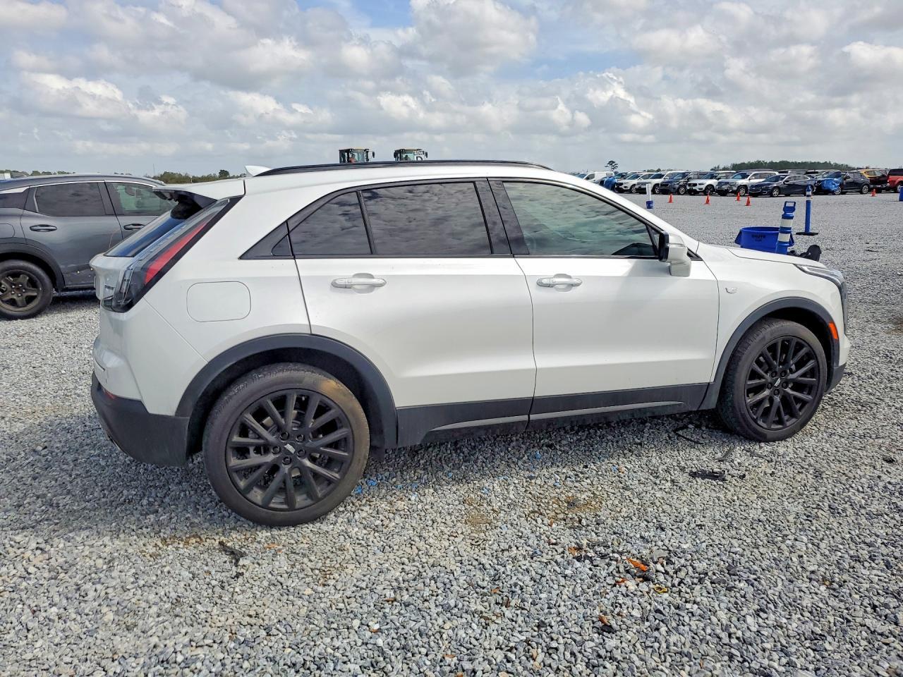 2023 CADILLAC XT4
