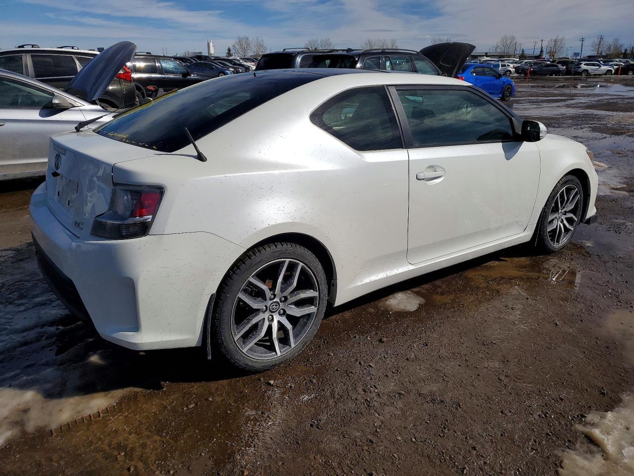 2016 SCION TC