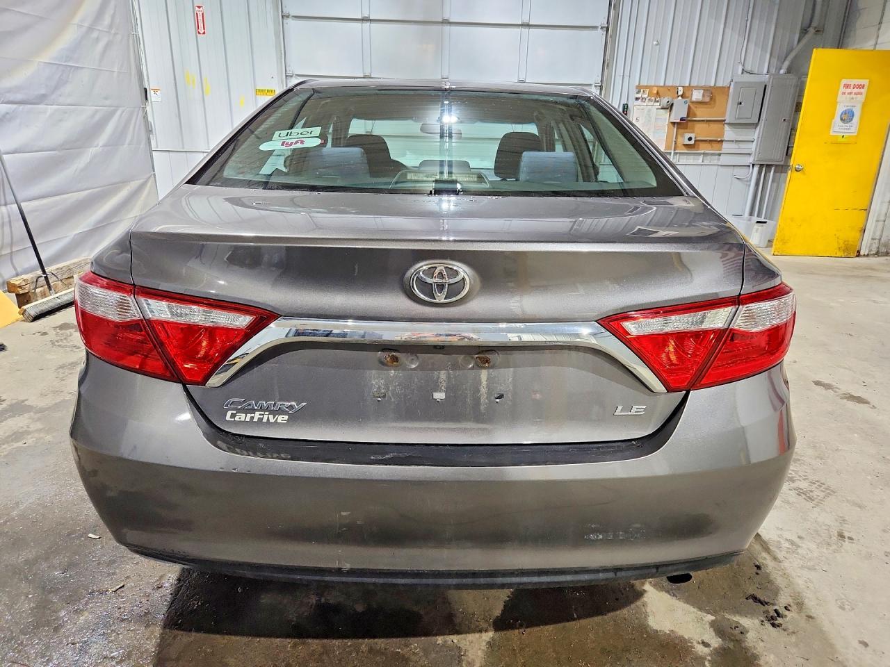 2017 TOYOTA CAMRY