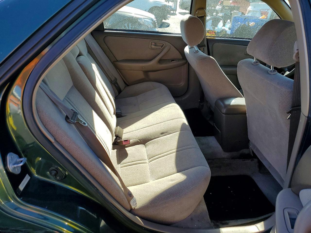 2001 TOYOTA CAMRY