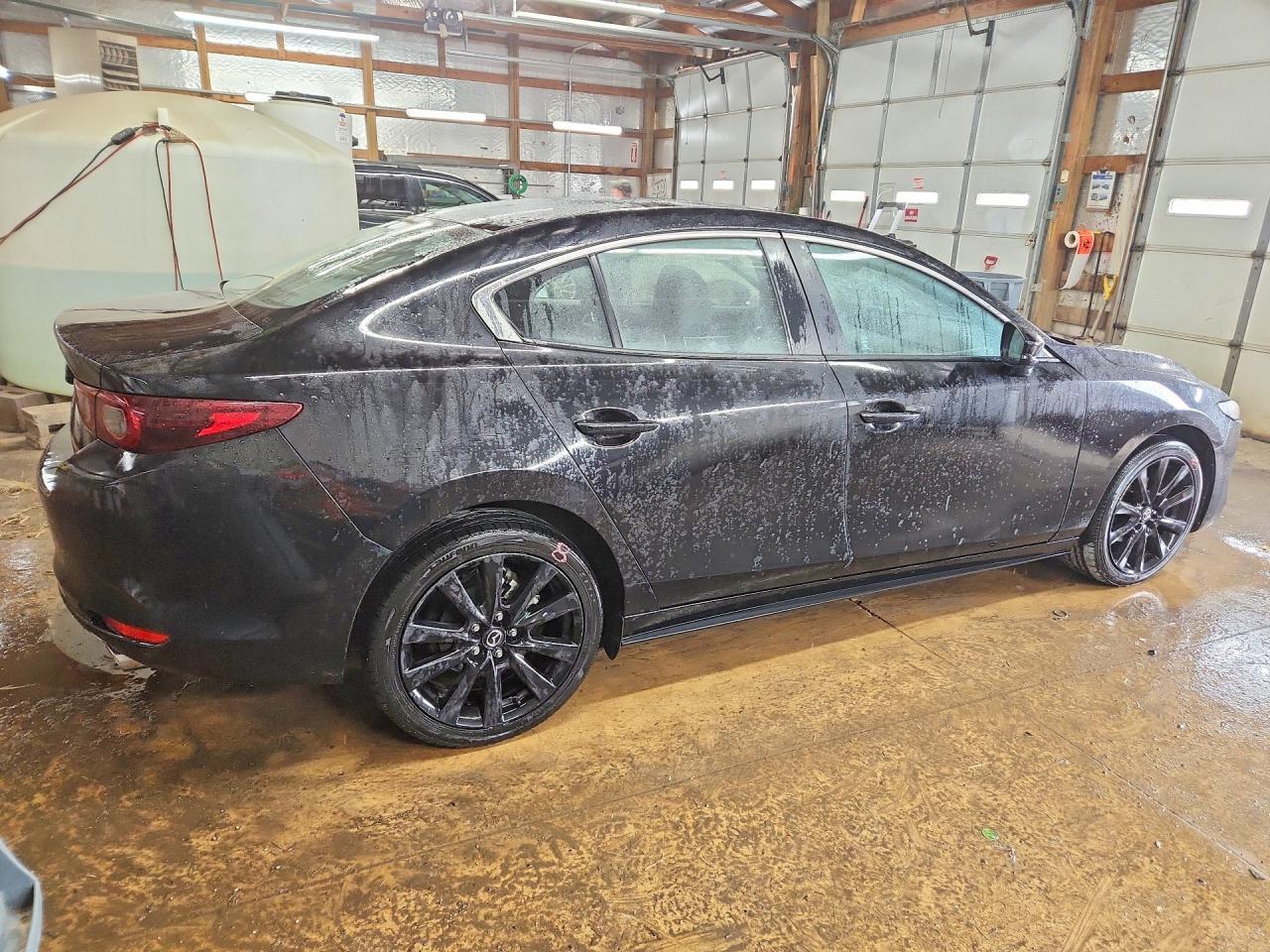 2025 MAZDA 3
