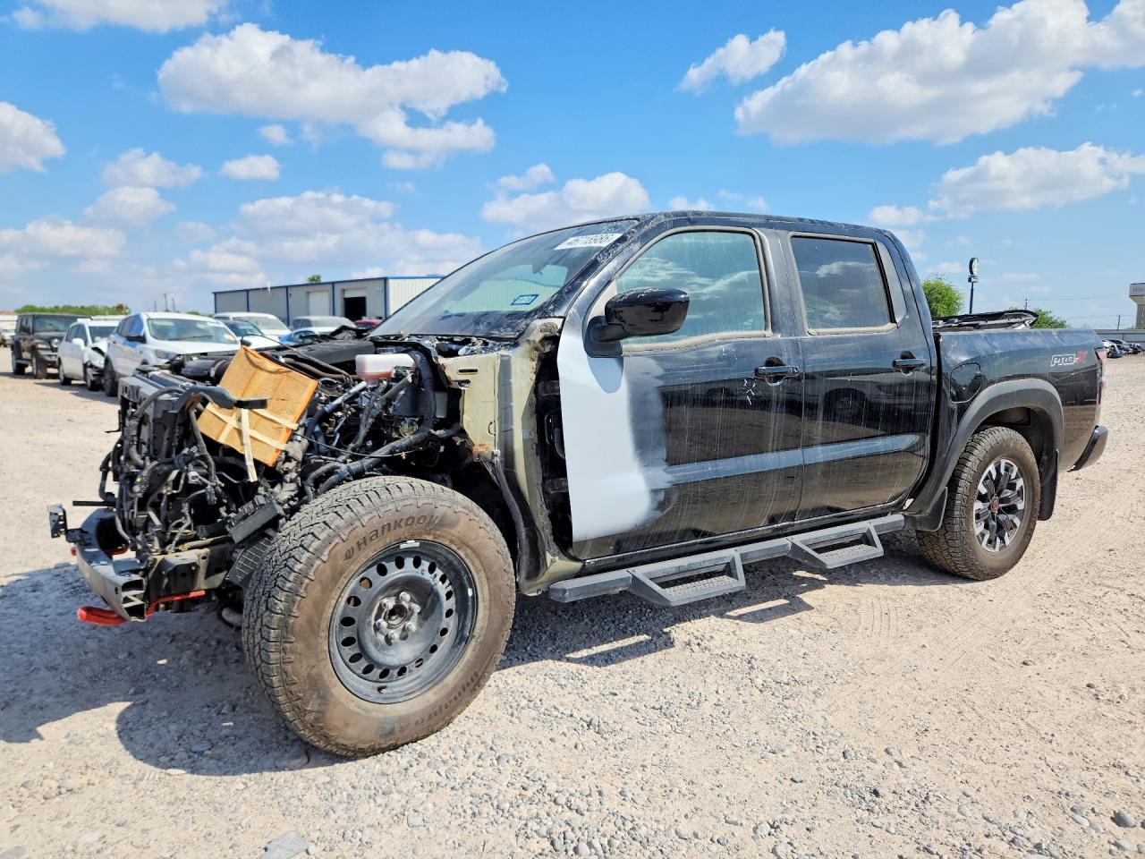 2024 NISSAN Frontier