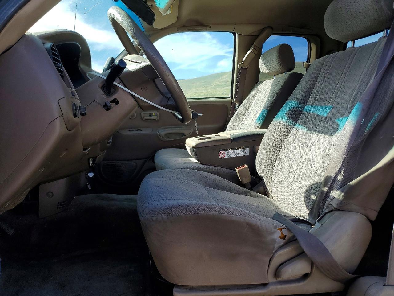 2001 TOYOTA TUNDRA