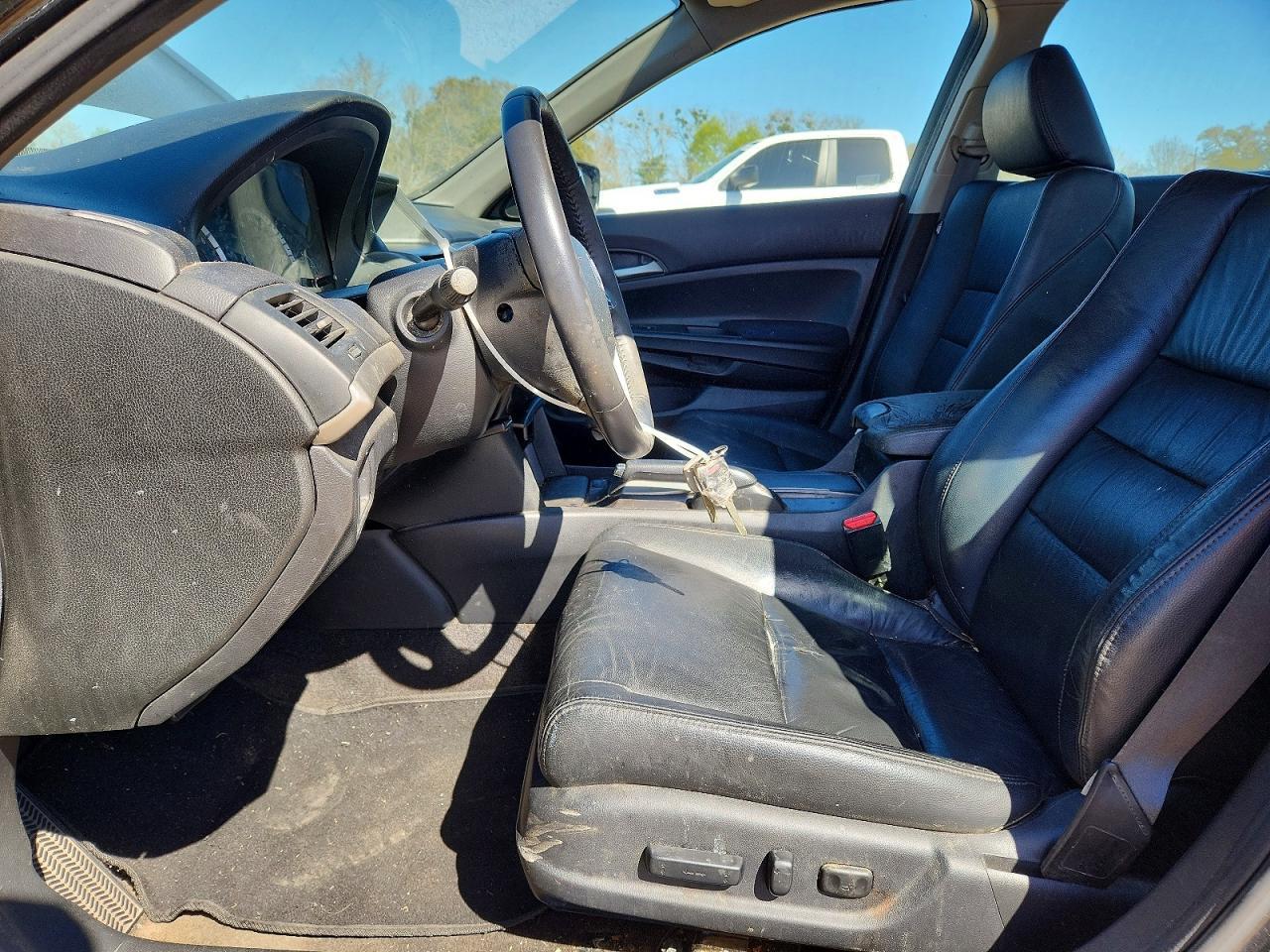 2011 HONDA ACCORD