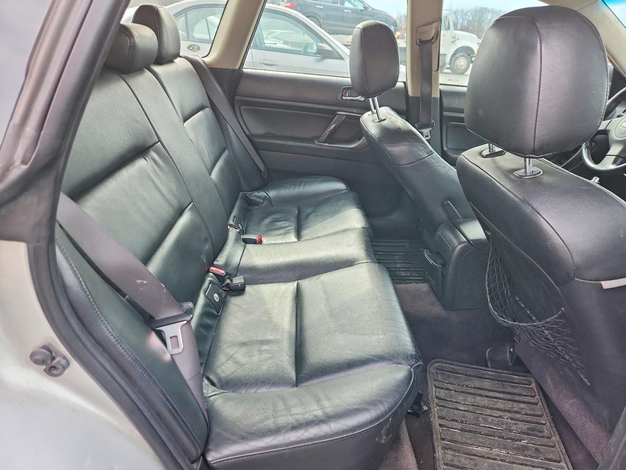 2005 SUBARU Legacy