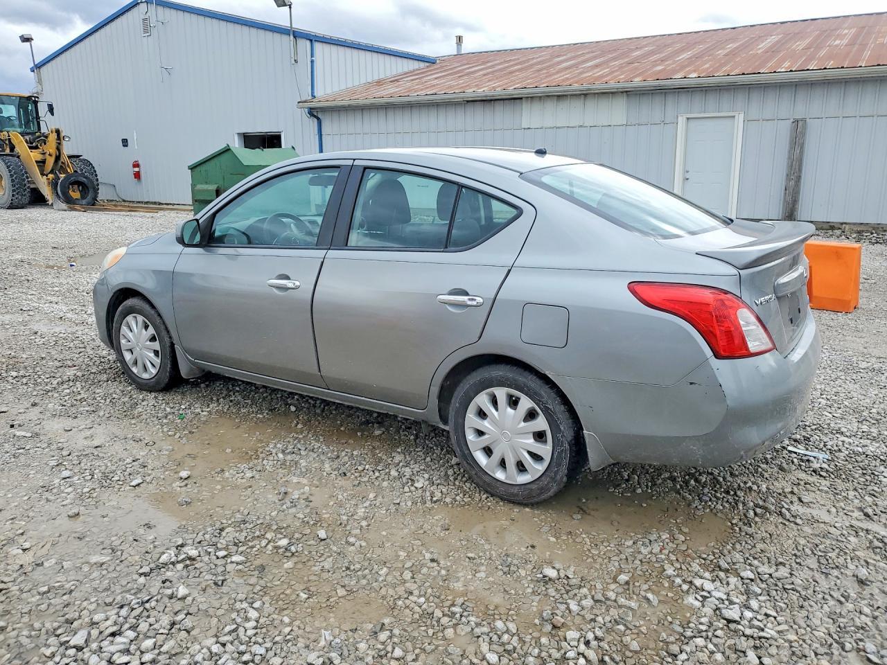 2013 NISSAN VERSA