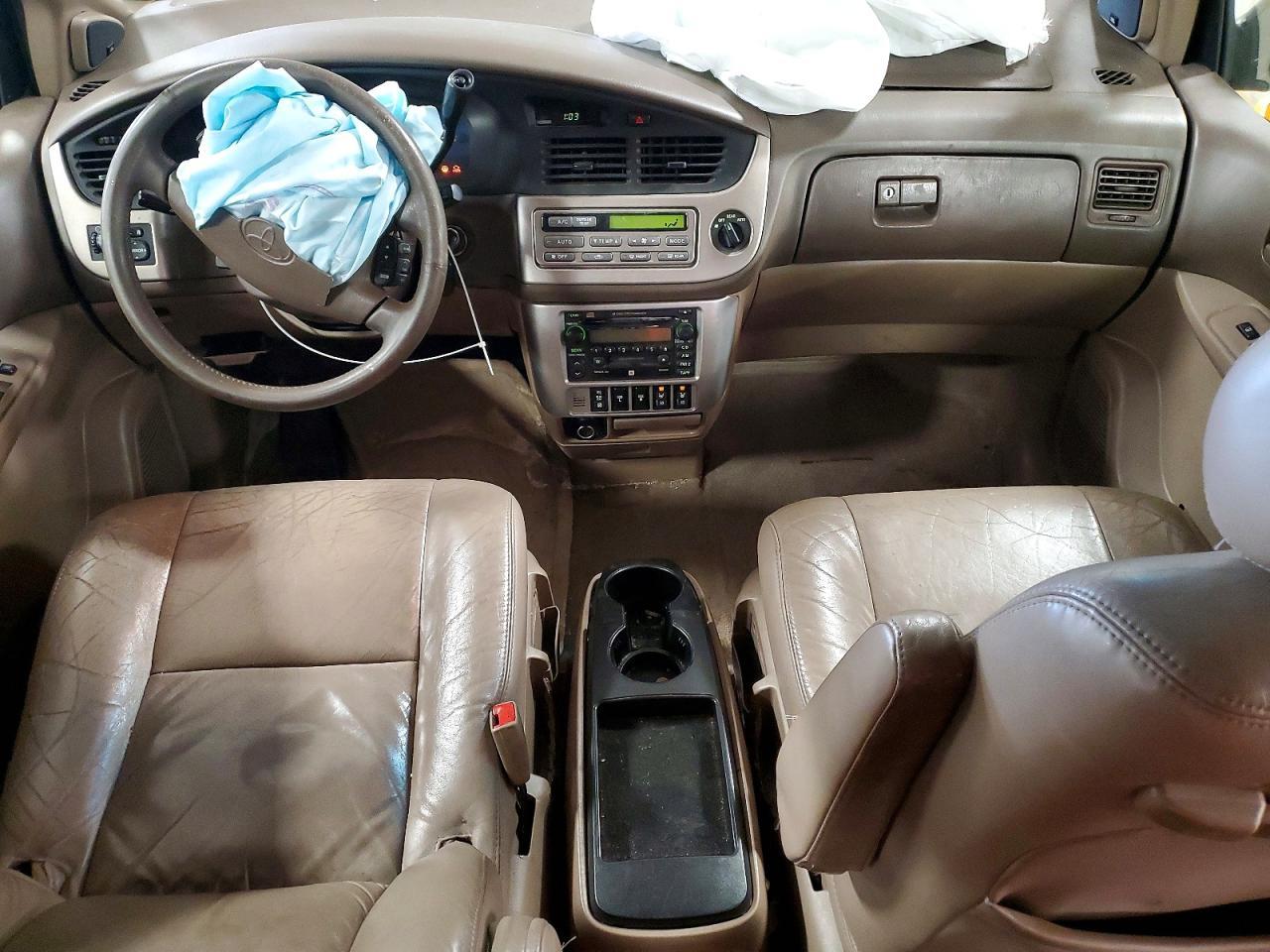 2003 TOYOTA SIENNA