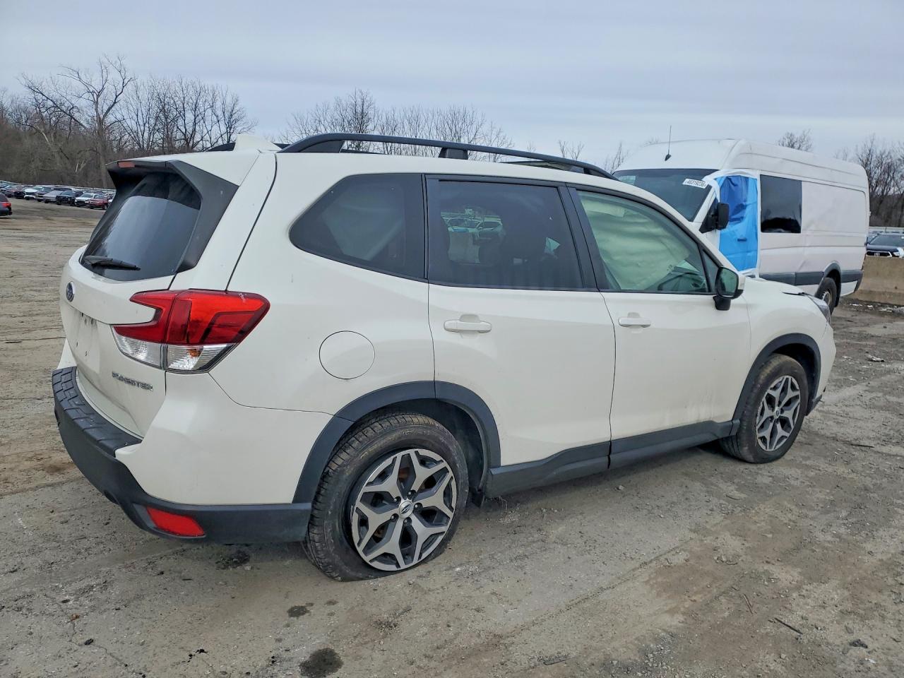 2019 SUBARU FORESTER