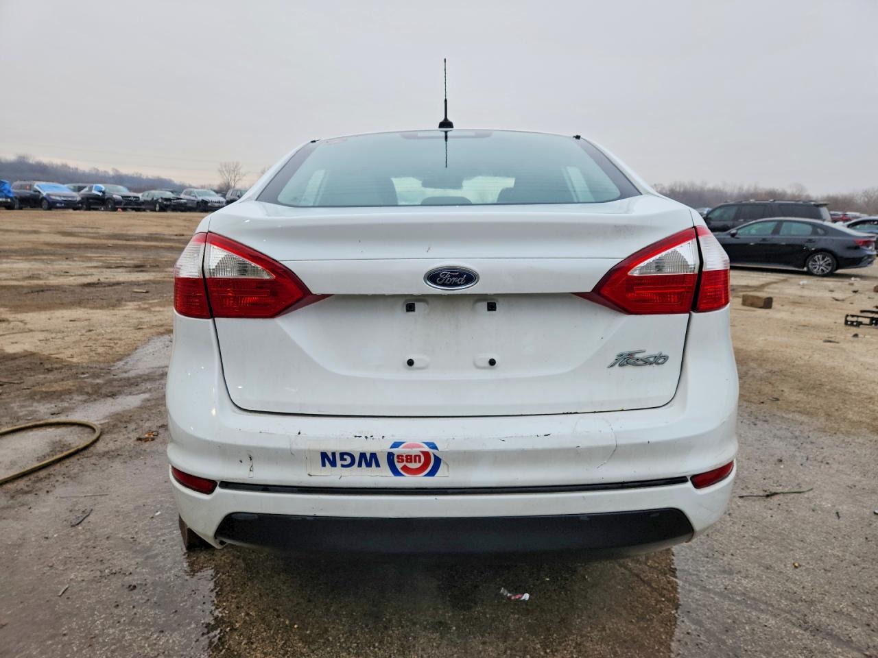 2016 FORD Fiesta