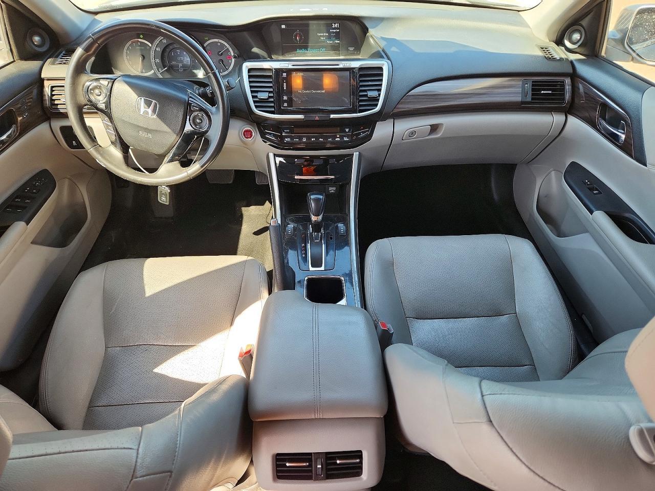 2017 HONDA ACCORD