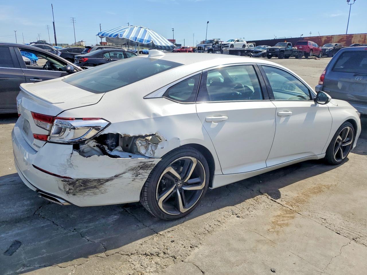 2019 HONDA ACCORD