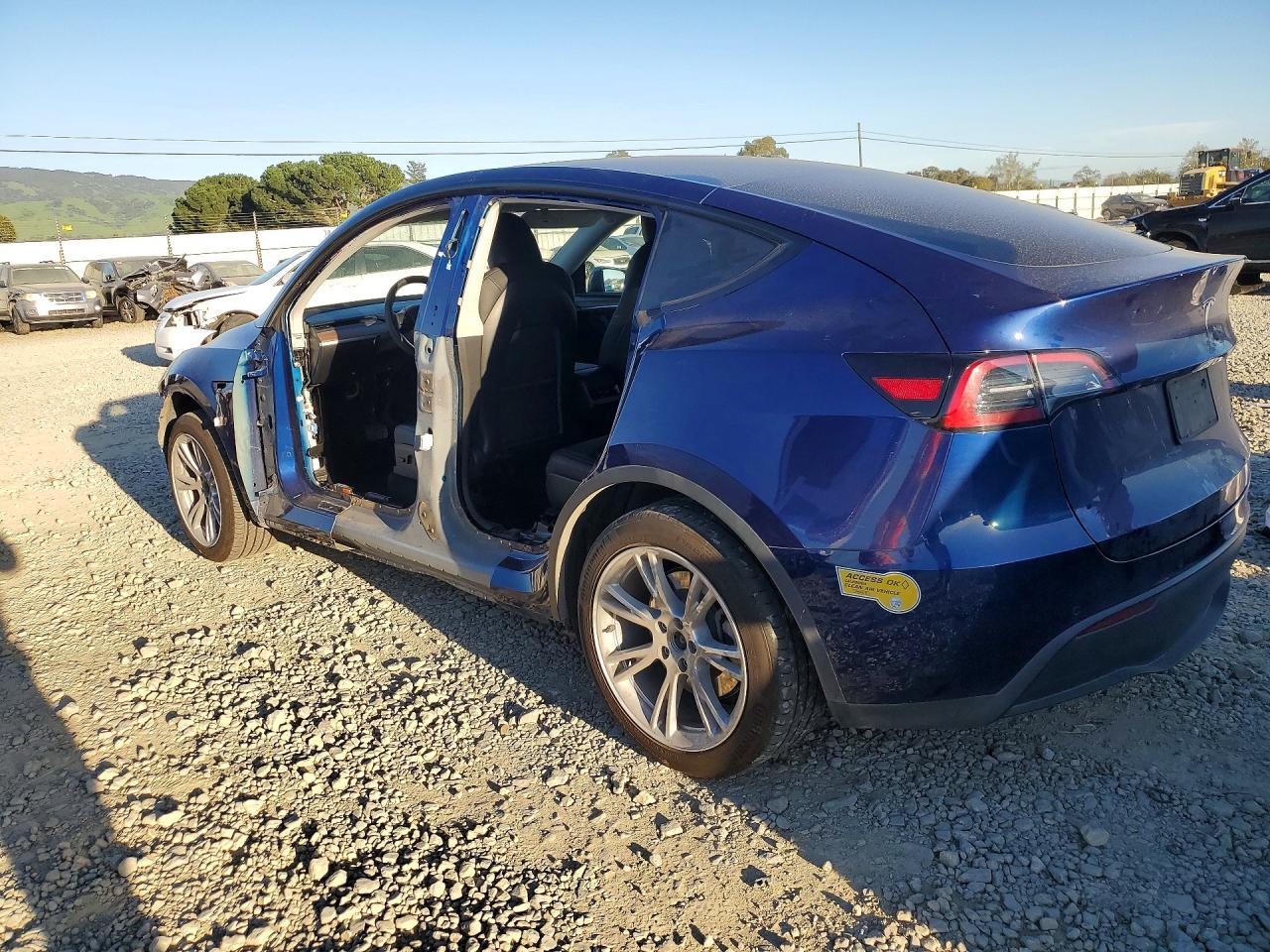 2022 TESLA MODEL Y