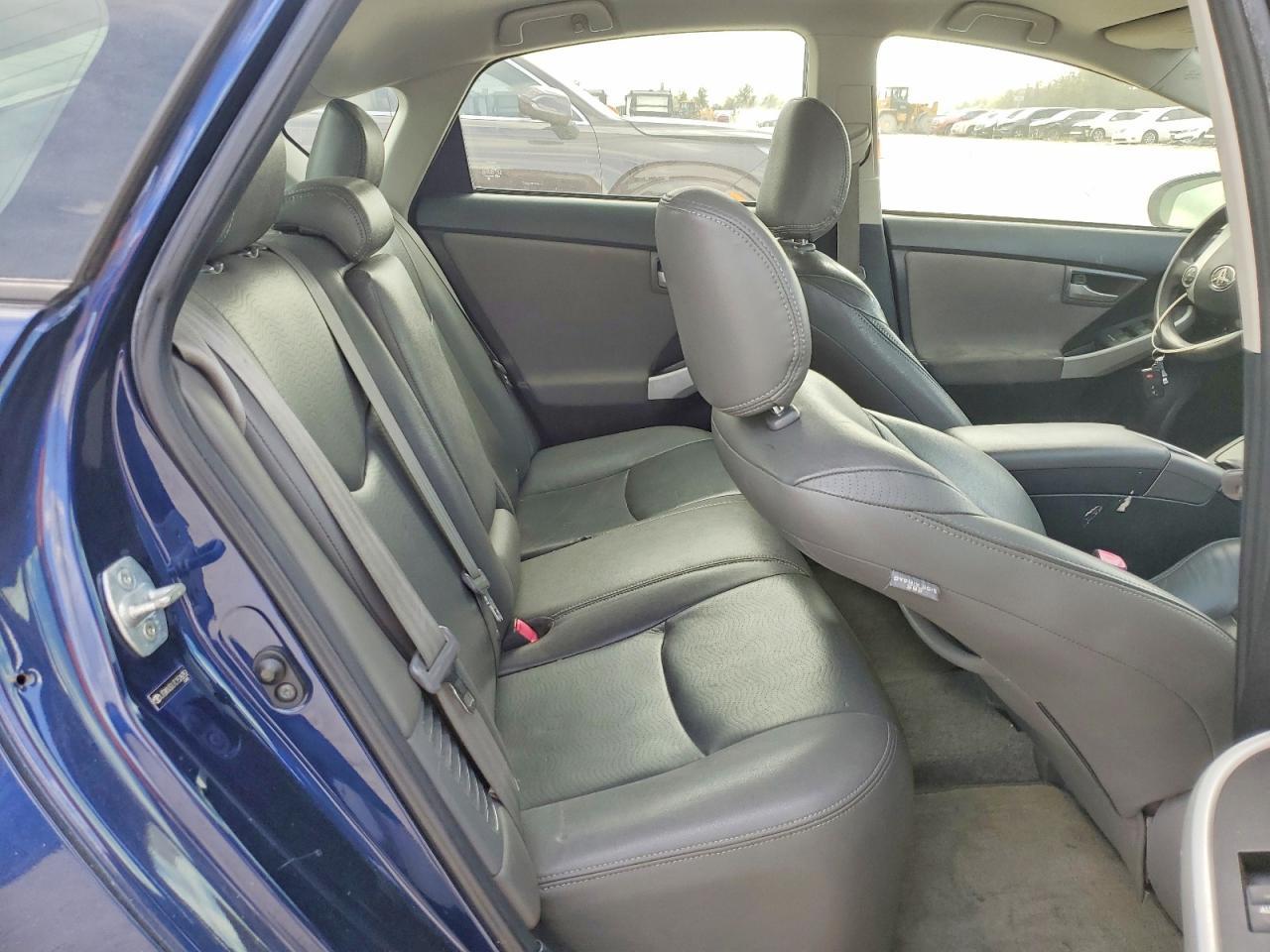 2012 TOYOTA PRIUS