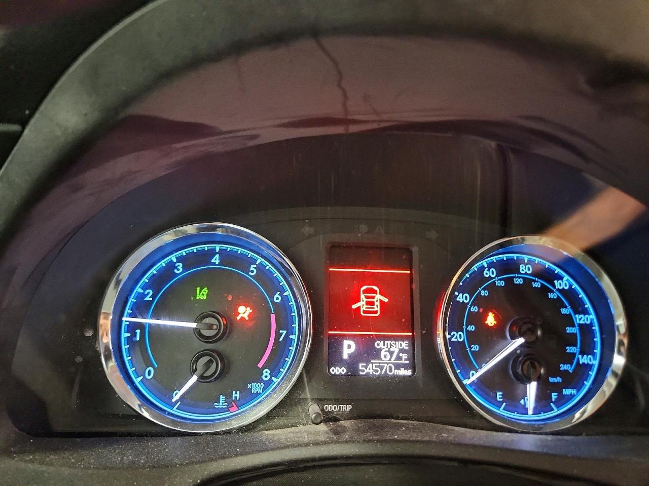 2018 TOYOTA COROLLA