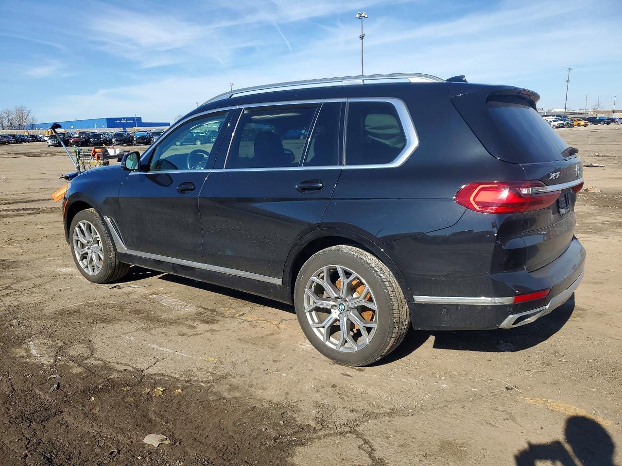 2020 BMW X7