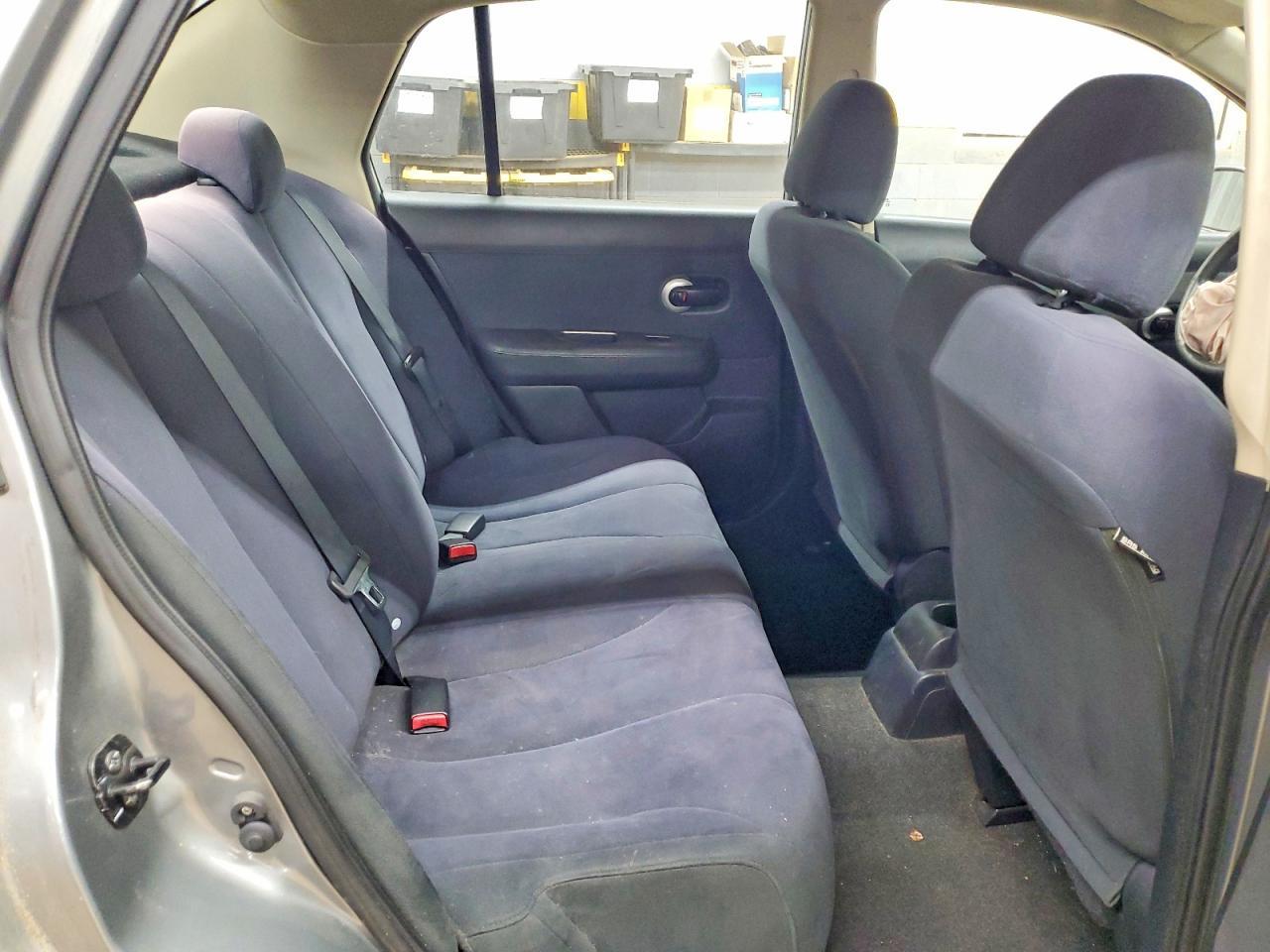 2009 NISSAN VERSA