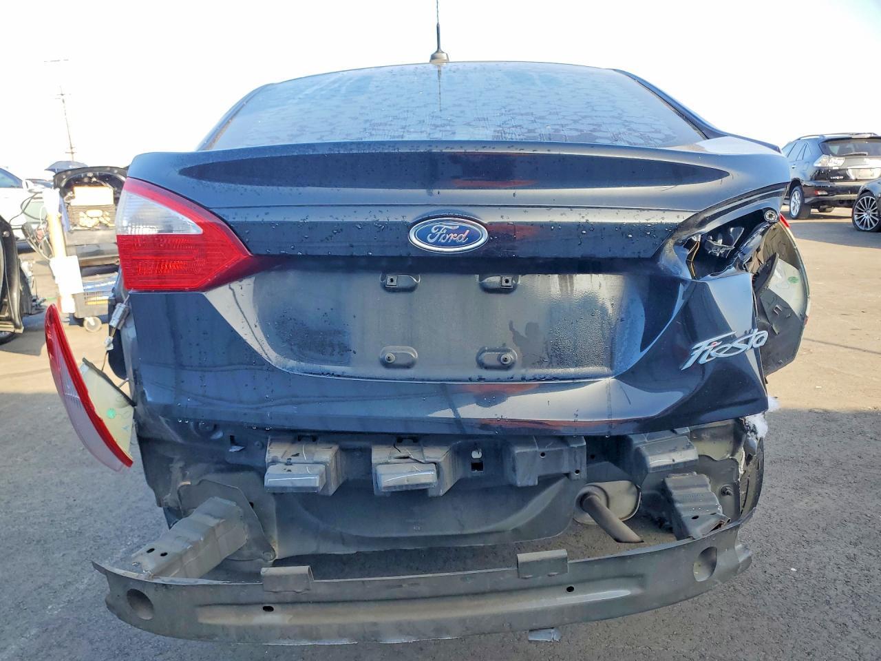 2017 FORD Fiesta