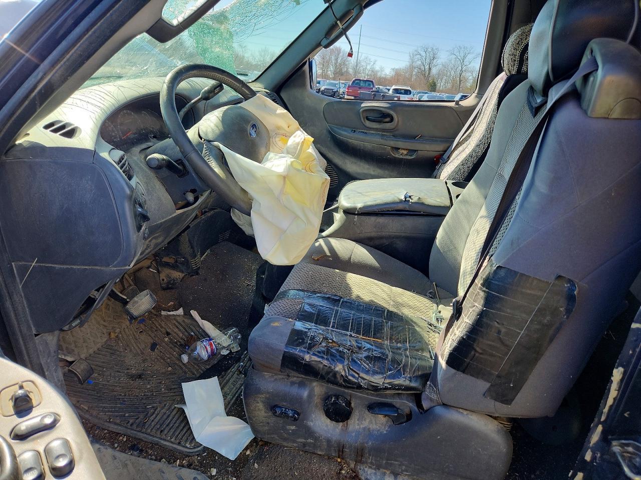 2003 FORD F-150 Lightning
