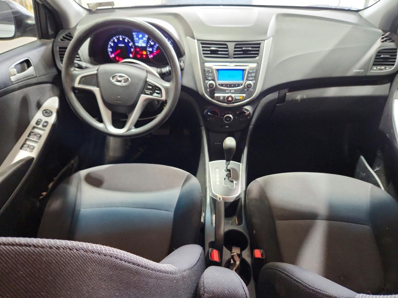 2013 HYUNDAI ACCENT