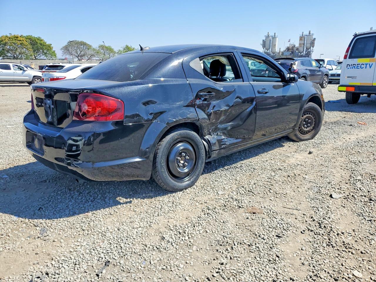 2014 DODGE Avenger