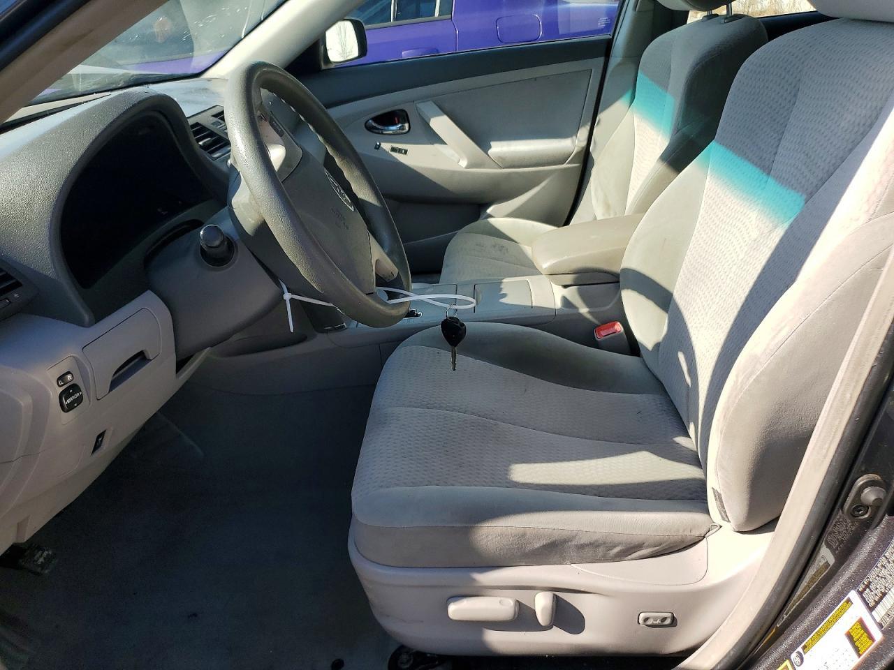 2011 TOYOTA CAMRY