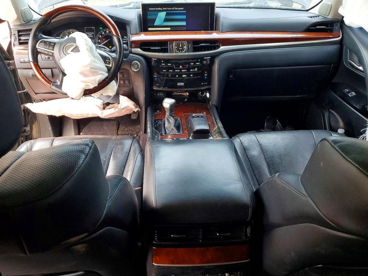 2016 LEXUS LX 570