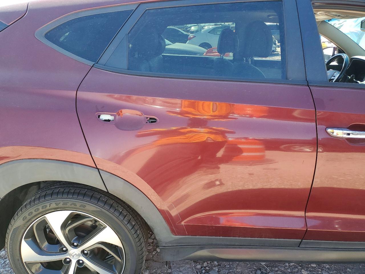 2016 HYUNDAI TUCSON