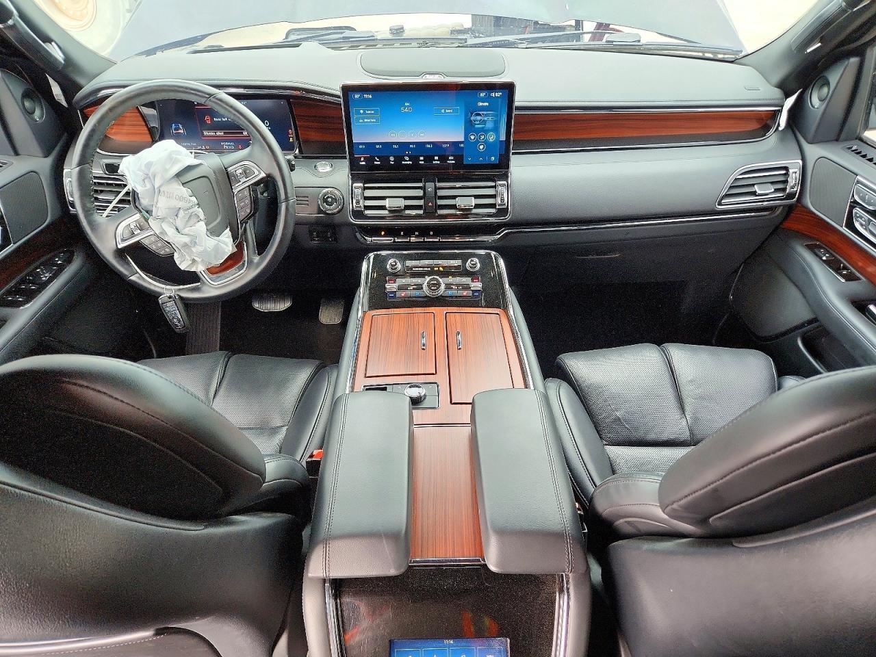 2024 LINCOLN Navigator