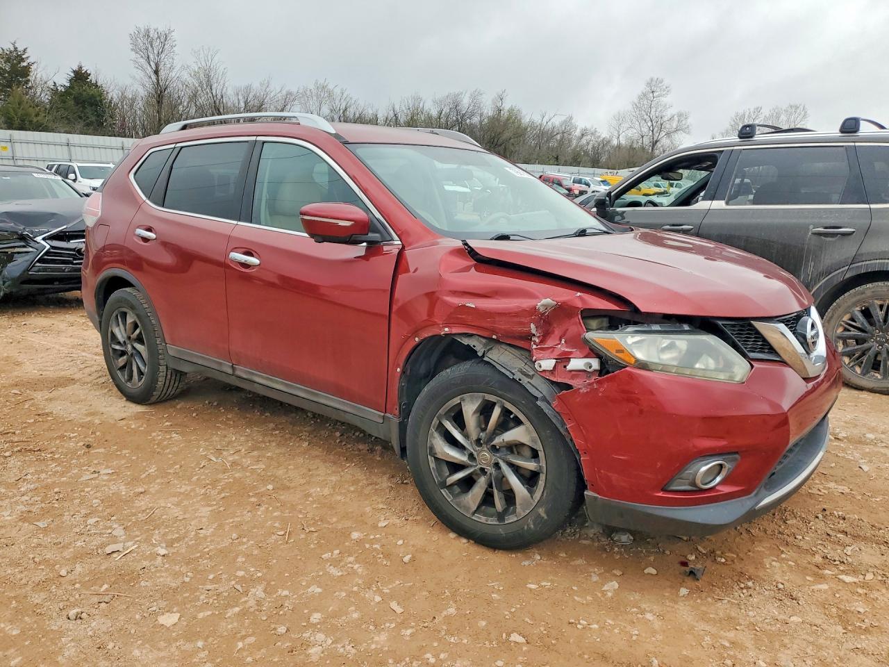 2015 NISSAN ROGUE