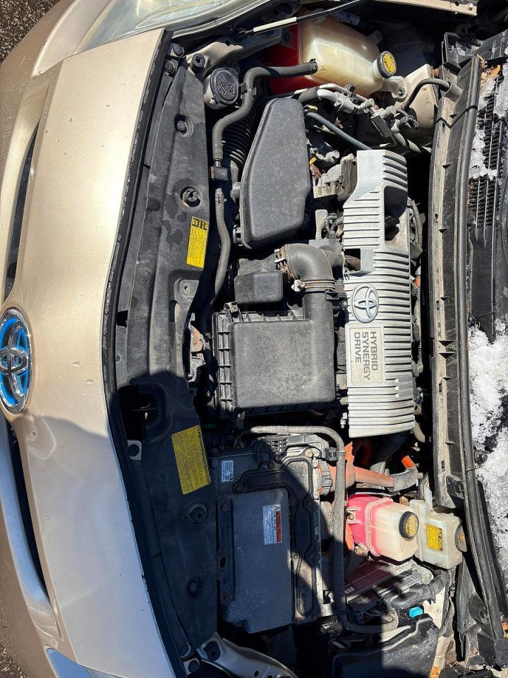 2011 TOYOTA PRIUS