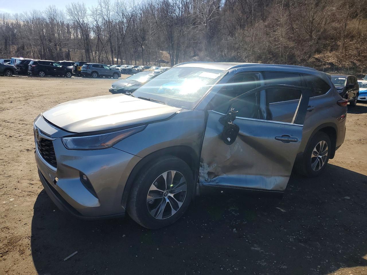2025 TOYOTA HIGHLANDER
