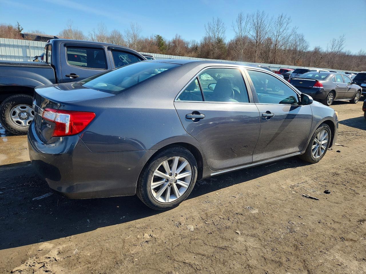 2012 TOYOTA CAMRY