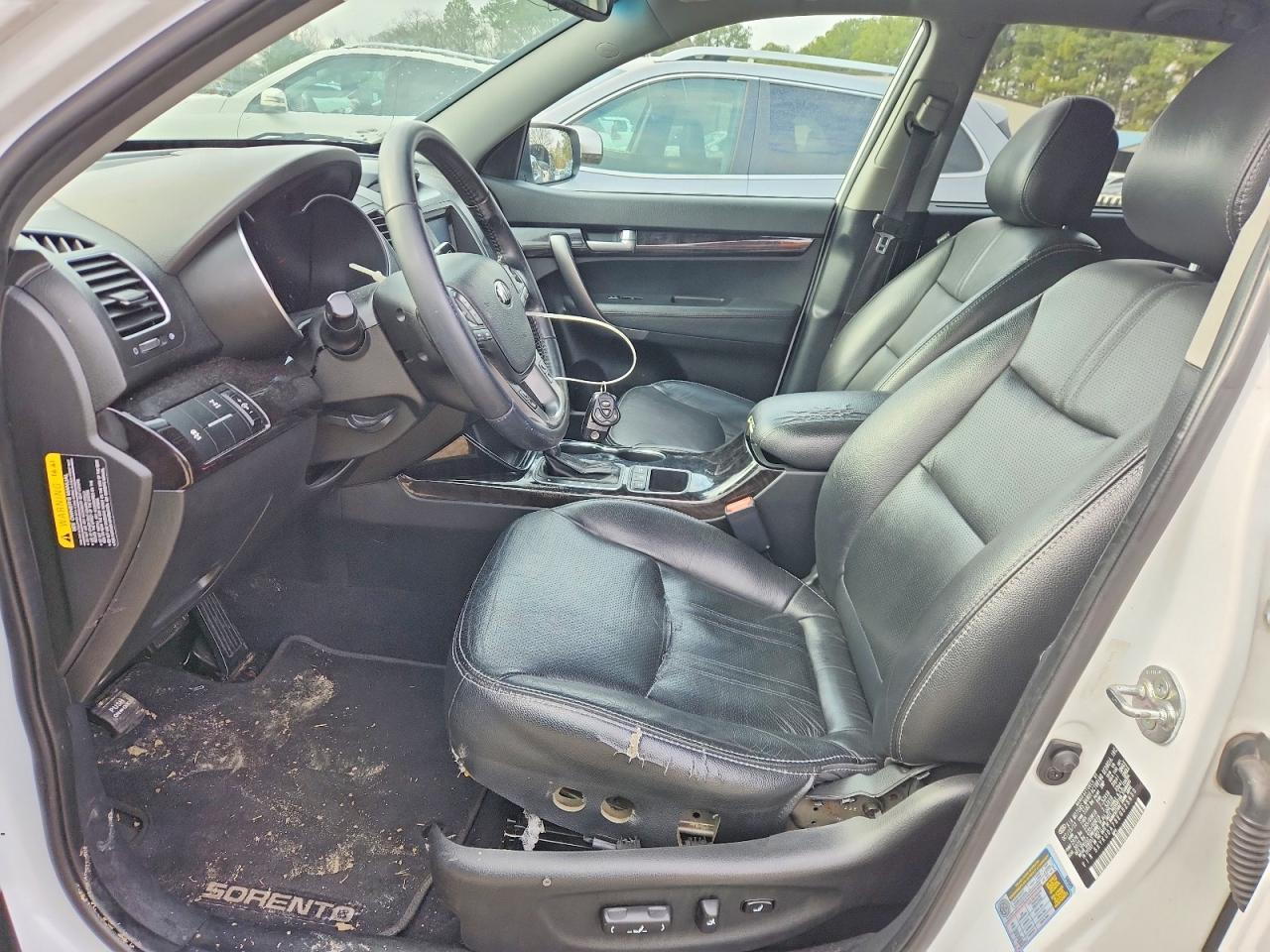 2014 KIA SORENTO