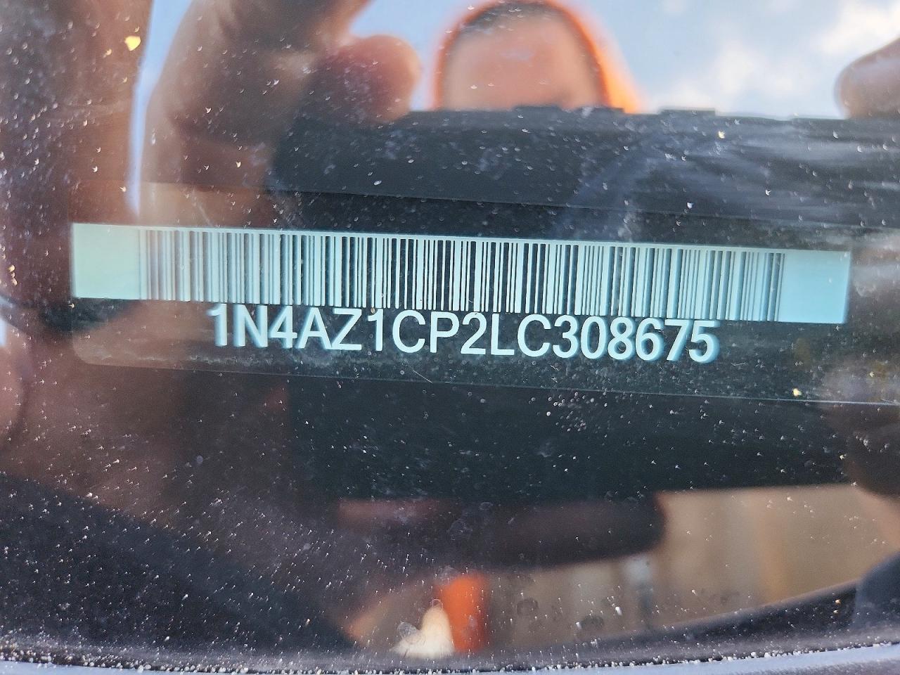 2020 NISSAN LEAF