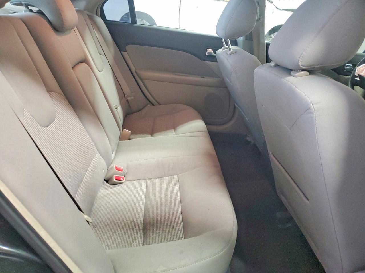 2011 FORD FUSION