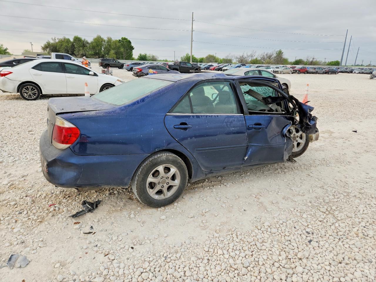2005 TOYOTA CAMRY