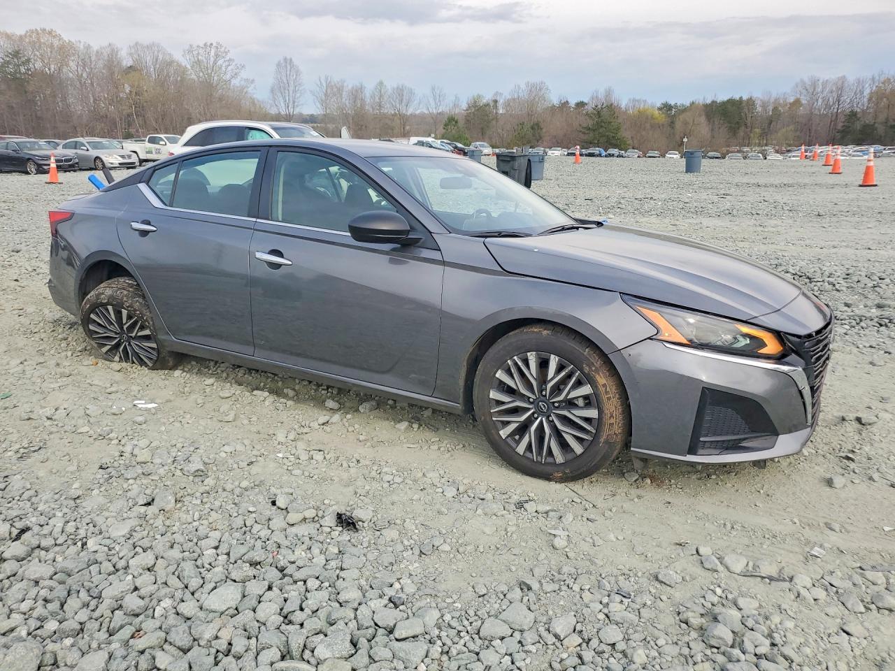 2024 NISSAN ALTIMA