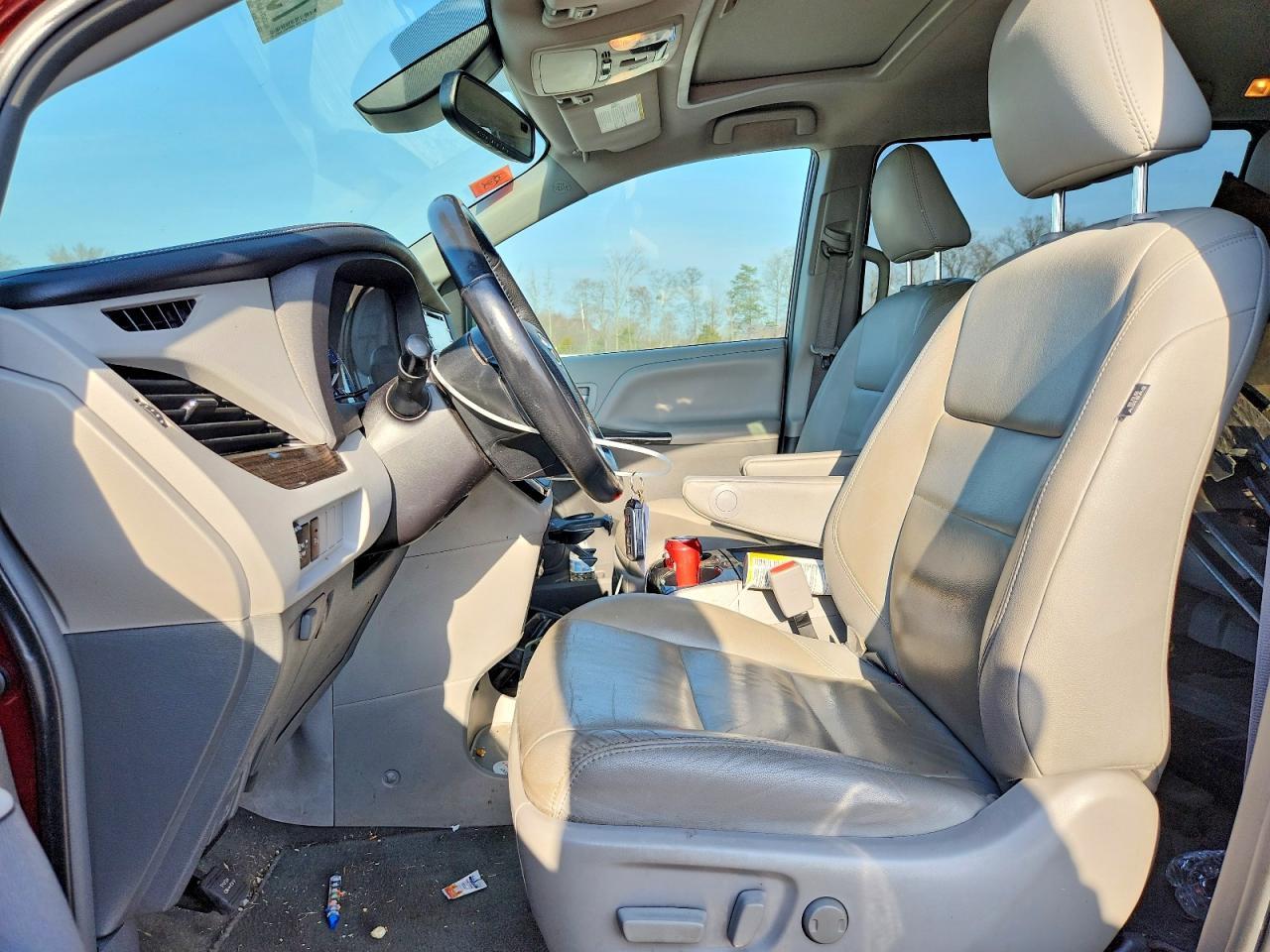 2018 TOYOTA SIENNA